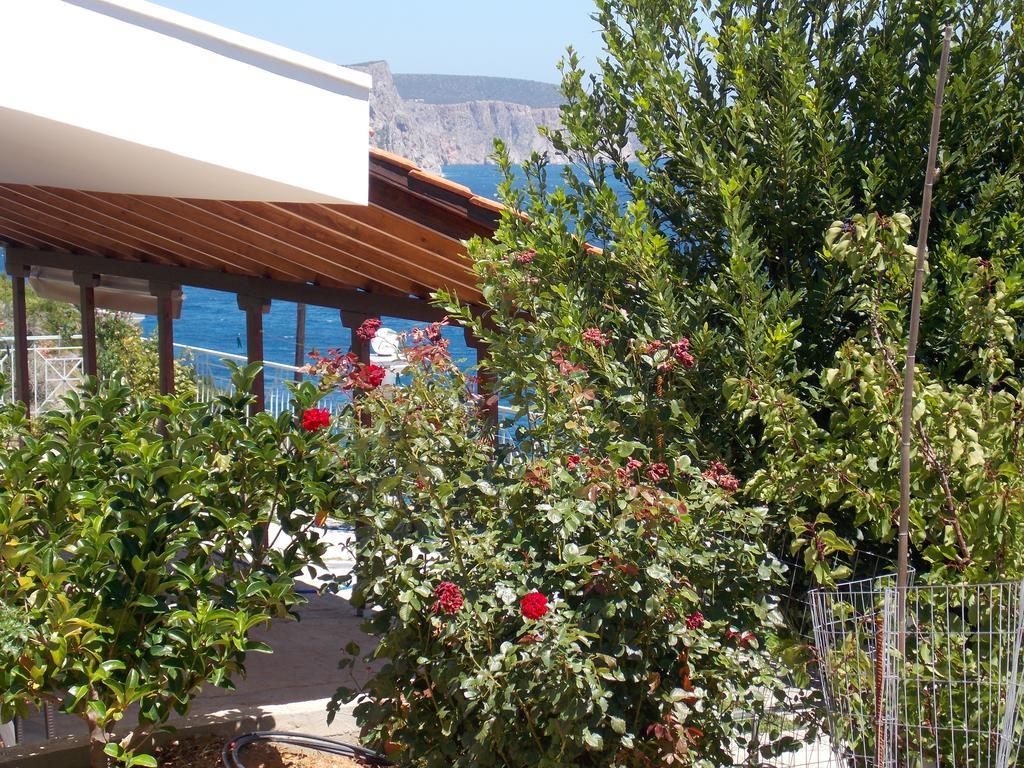 Korasida Blue Coast Apartment Akhladherí